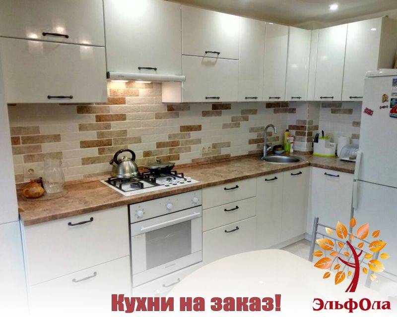 угловая кухня на заказ в Барнауле